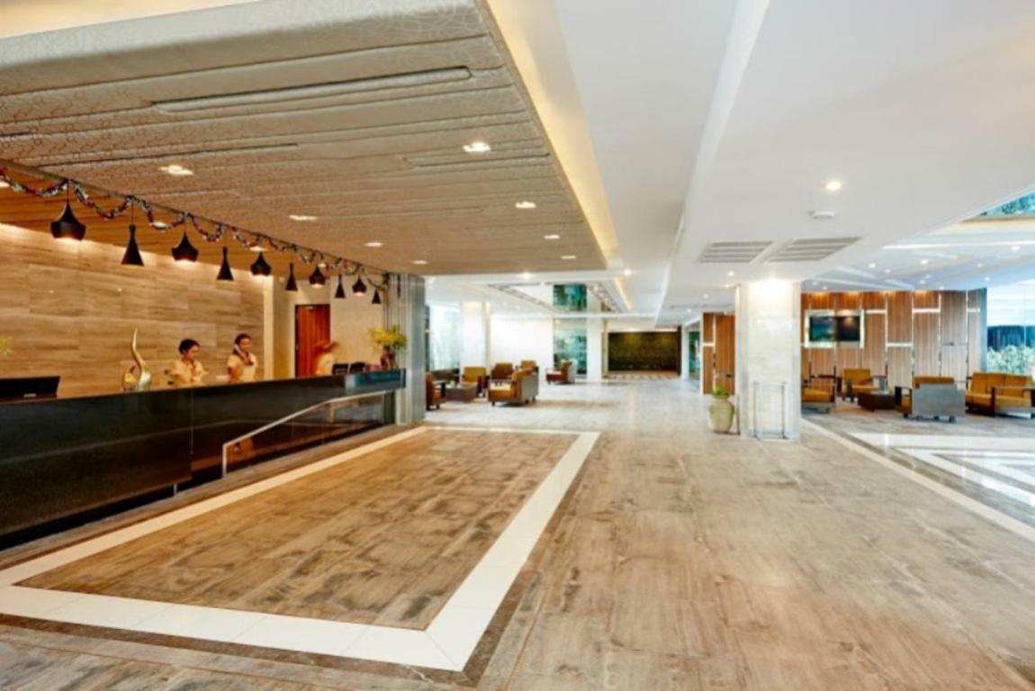 Ease Jomtien Hotel Exterior foto